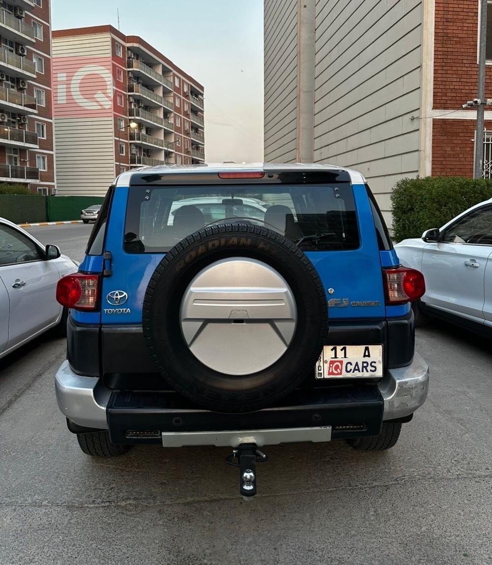 تويوتا FJ كروزر
